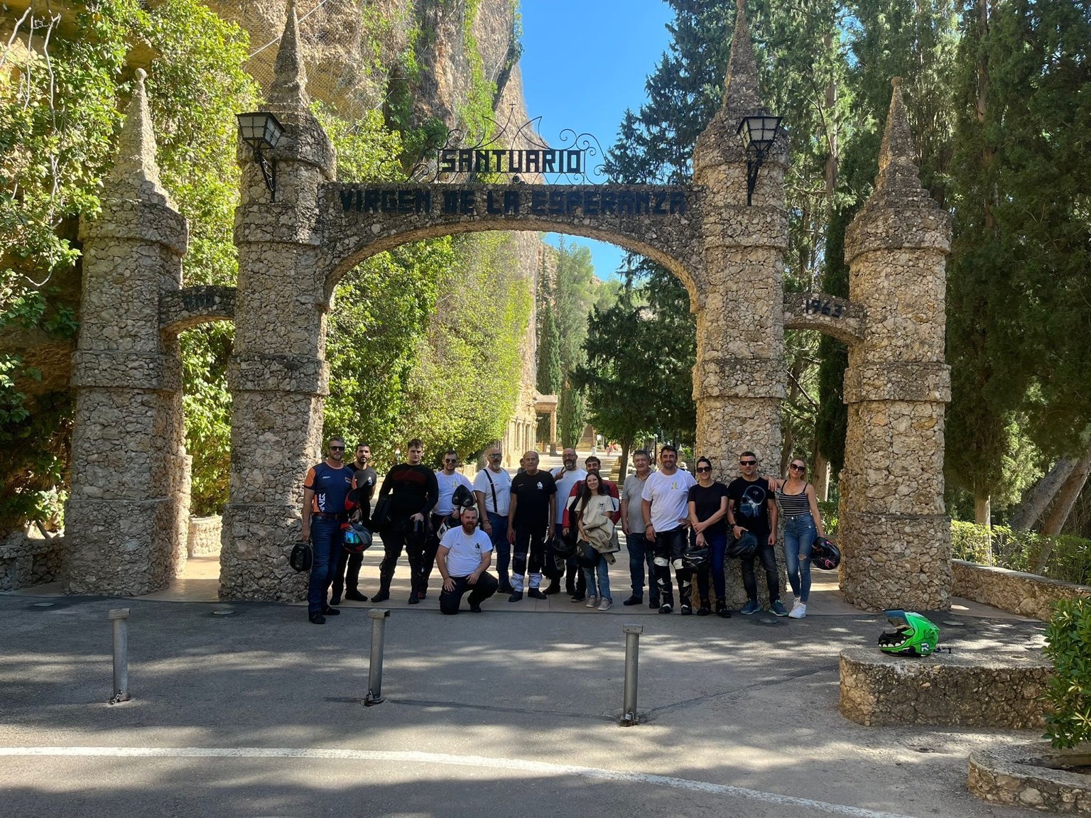 Integrantes del club en una ruta